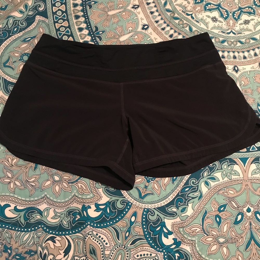 Black Lululemon shorts